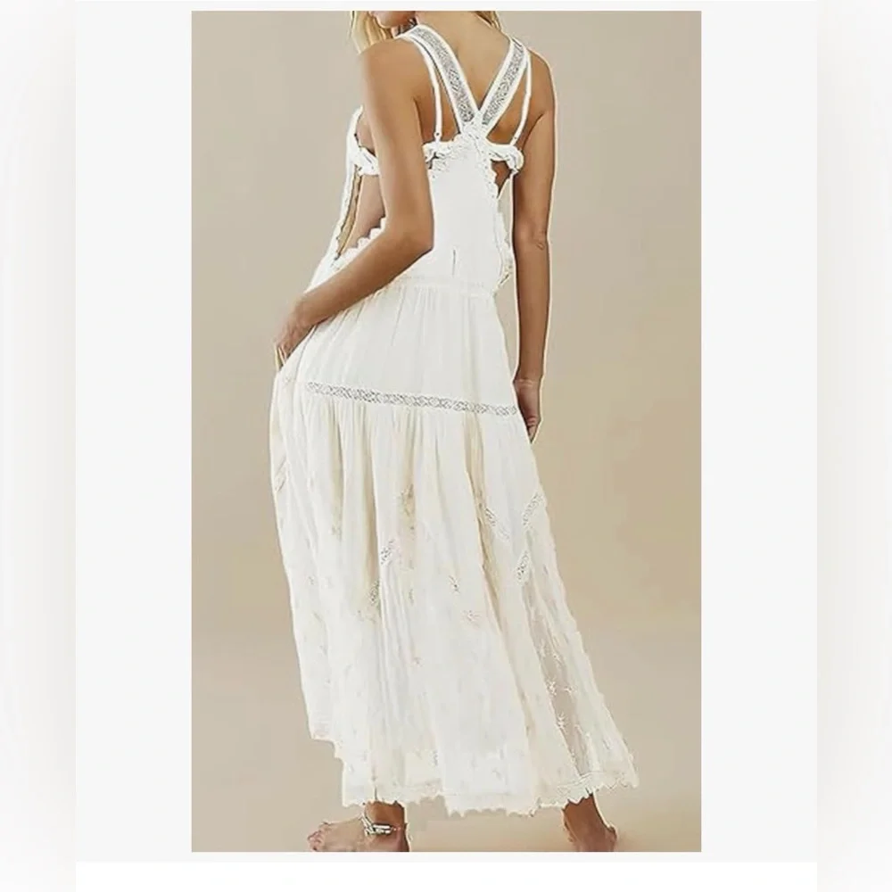 White Lace Overall Dress, Medium, New without tags - Picture 5 of 5